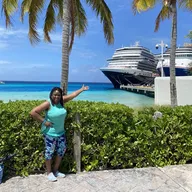 Alisa's Adventures in Cruising