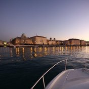 Un occhio dal mare