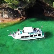 Glass Bottom Boat Shipwreck Tours Munising, MI - Videos