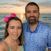Megan & Sean Travel. Vlogs & Bookings
